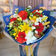 Load image into Gallery viewer, Florist Choice Bouquet