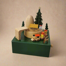 Load image into Gallery viewer, Wooden Music Box