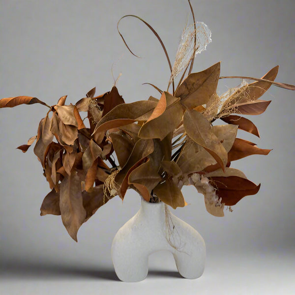 Magnolia Swerve Arrangement