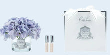 Load image into Gallery viewer, CÔTE NOIRE - HYDRANGEAS IN ROUND VASE - BLUE - SILVER BADGE - GMH05