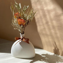 Load image into Gallery viewer, Natural Banksia Arrangement