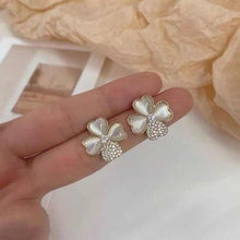Load image into Gallery viewer, Clover Zircon Earrings - 18k Gold Plated