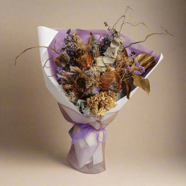 Custom Dried Bouquets & Arrangements