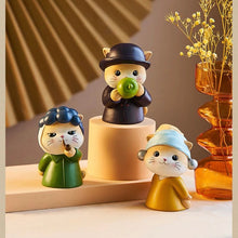 Load image into Gallery viewer, Art Cats Decorative Ornament- World Masterpiece