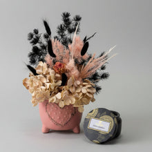 Load image into Gallery viewer, Pink &amp; Black Gift Pack
