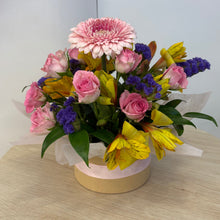 Load image into Gallery viewer, Florist Choice Hatbox Arrangement (Preorder)
