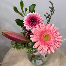 Load image into Gallery viewer, Baby Vase Posie - Pick Up Only
