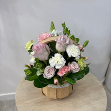 Load image into Gallery viewer, Mighty little gift baskets - Pick up only
