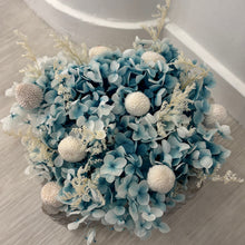 Load image into Gallery viewer, Blue Tide - Low Arrangement
