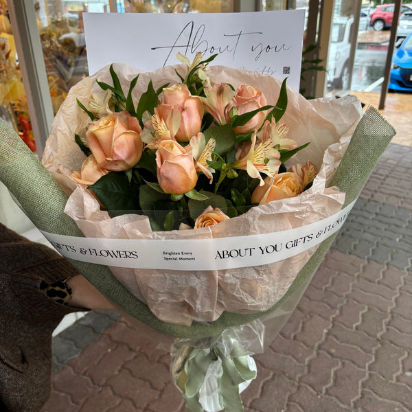 Peachy Rose Bouquets