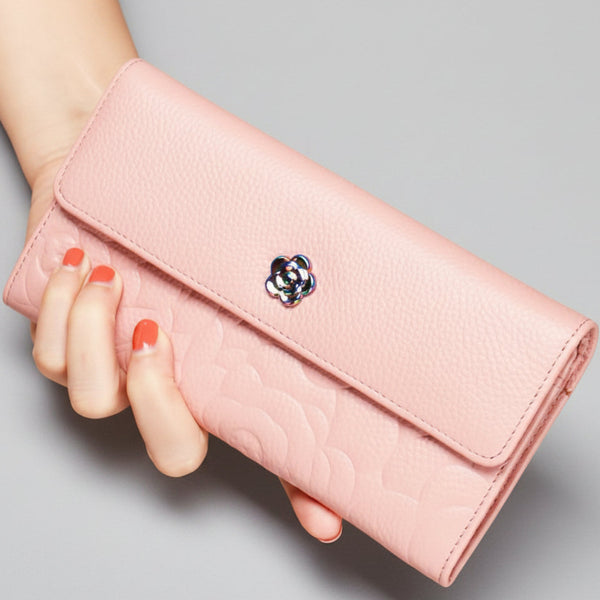 Flower Clasp Leather Wallet