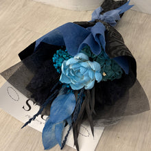 Load image into Gallery viewer, Ocean Love - Dried bouquet
