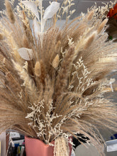 Load image into Gallery viewer, Blush Ripple Vase Arrangement
