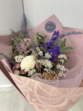 Load image into Gallery viewer, Blush Lilac Bouquet - Dried Flowers
