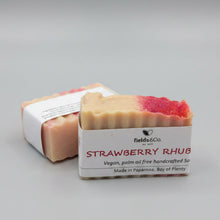 Load image into Gallery viewer, Strawberry &amp; Rhubarb Body Bar - fields&amp;Co
