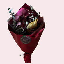 Load image into Gallery viewer, Dried Red Rose Bouquet
