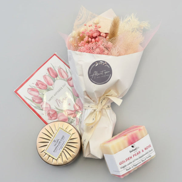 Love Mum Gift Basket