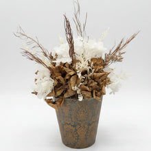 Load image into Gallery viewer, Antique Rose Gold Petite Arrangement
