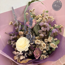 Load image into Gallery viewer, Blush Lilac Bouquet - Dried Flowers
