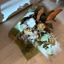 Load image into Gallery viewer, Cotton &amp; Banksia - Dried Bouquet
