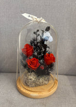 Load image into Gallery viewer, Red Rose &amp; Berry  - Flower Glass Dome XL wt Seedlights
