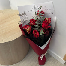 Load image into Gallery viewer, Dried Red Rose Bouquet
