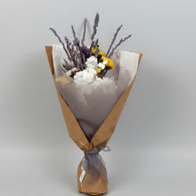 Load image into Gallery viewer, Statice Bouquet - Dried Flowers
