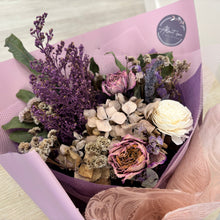 Load image into Gallery viewer, Blush Lilac Bouquet - Dried Flowers
