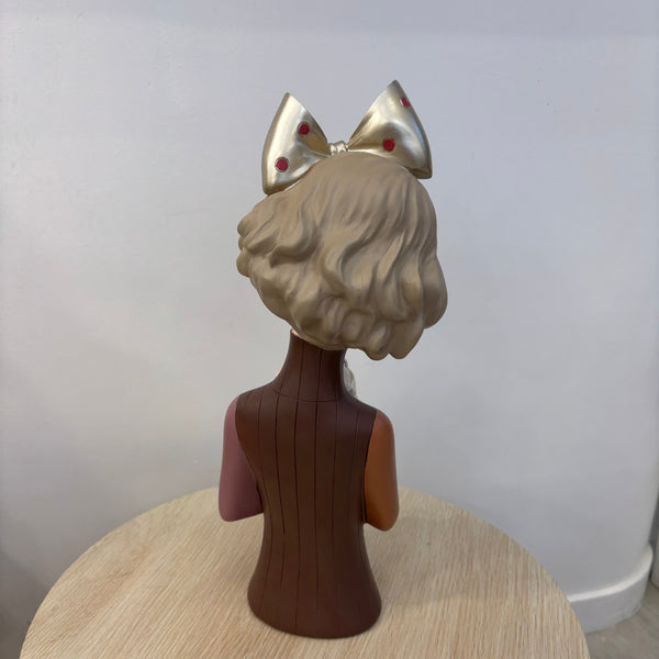 Mary wt Puppy - Limited Edition