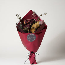 Load image into Gallery viewer, Dried Red Rose Bouquet
