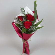 Load image into Gallery viewer, The Trio Roses - Pick up in store only
