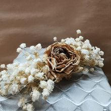 Load image into Gallery viewer, Preserved Gypsophilia &amp; Dried Rose Hair Slide
