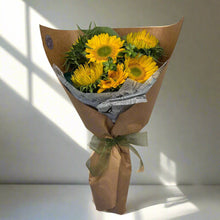 Load image into Gallery viewer, Sunflower Bouquet (Seasonal)
