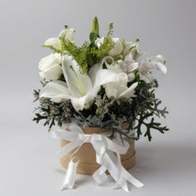 Load image into Gallery viewer, Elegance Hatbox Arrangement - Fresh Flowers
