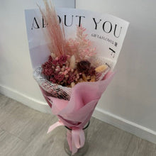Load image into Gallery viewer, The Pink Bouquet - Preserved flowers

