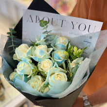 Load image into Gallery viewer, Iced Blue Roses
