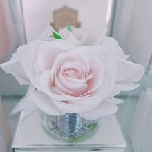 Load image into Gallery viewer, Perfumed Natural Touch 5 Roses- Clear- French Pink - GMR66
