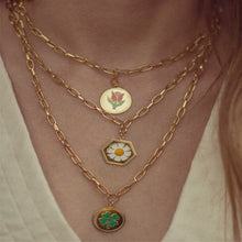 Load image into Gallery viewer, Flower Chain Necklace
